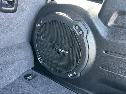 Used 2021 Jeep Wrangler Unlimited Sahara image 38