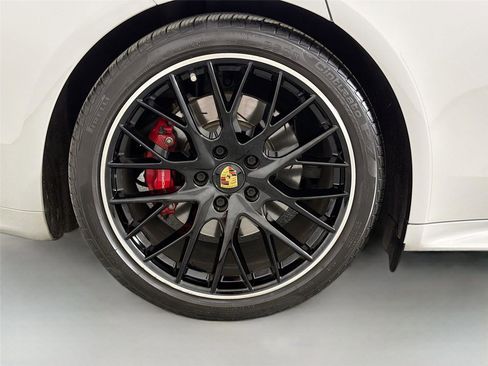 Certified 2022 Porsche Panamera GTS AWD/4WD image 13