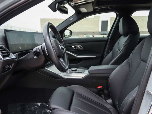 Used 2023 BMW 330i Sedan w/ M Sport Package RWD image 18