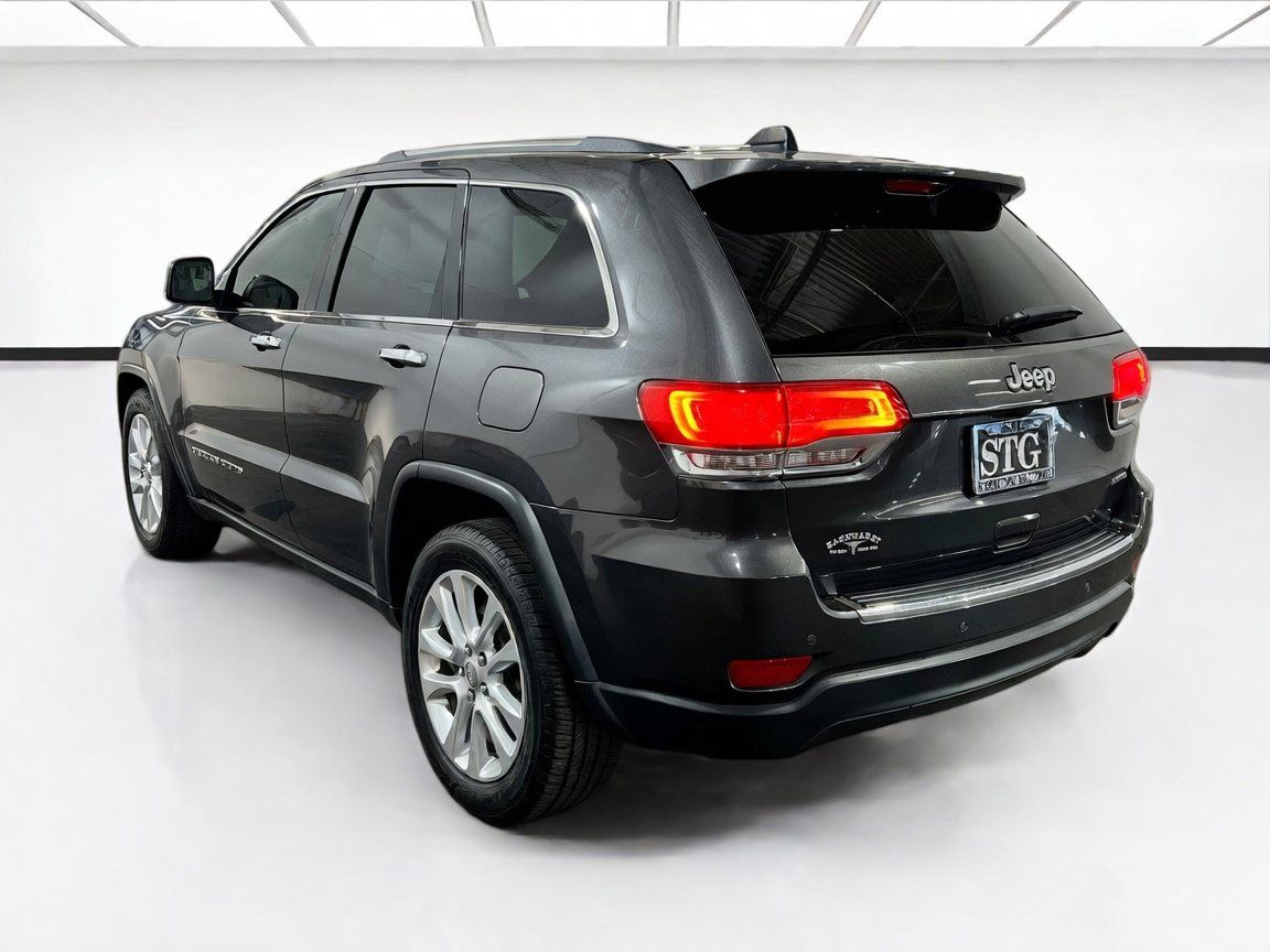 Used 2017 Jeep Grand Cherokee Limited RWD image 6