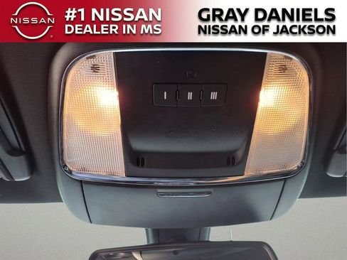 Used 2022 Dodge Charger R/T w/ Blacktop Package RWD image 21