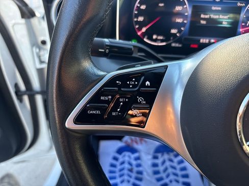 Used 2024 Mercedes-Benz C 300 4MATIC Sedan image 23