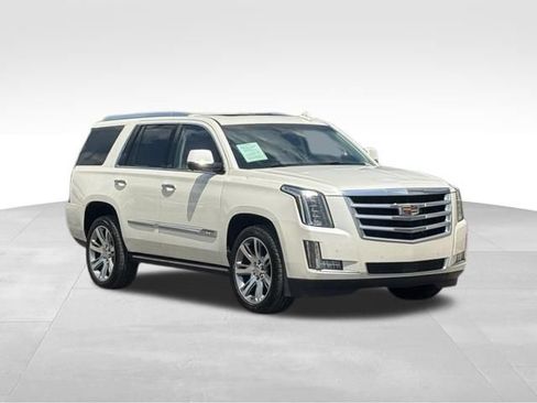 Used 2015 Cadillac Escalade Premium AWD/4WD image 1