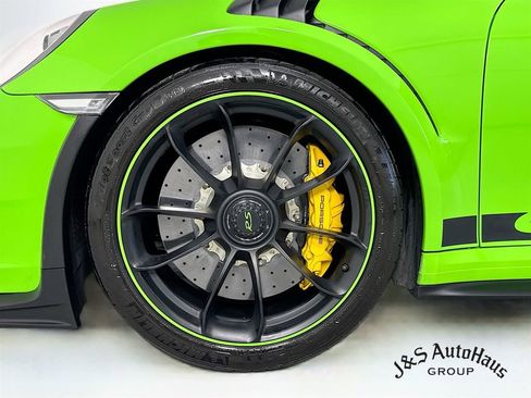 Used 2019 Porsche 911 GT3 RS image 38
