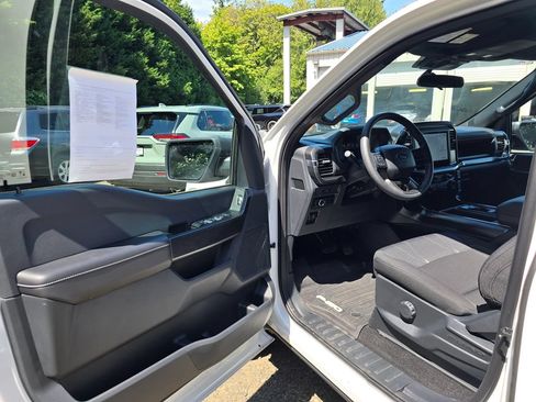 Used 2025 Ford F150 STX w/ Equipment Group 200A AWD/4WD image 7