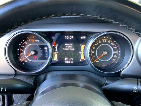 Used 2020 Jeep Gladiator Sport w/ Quick Order Package 24S AWD/4WD image 25