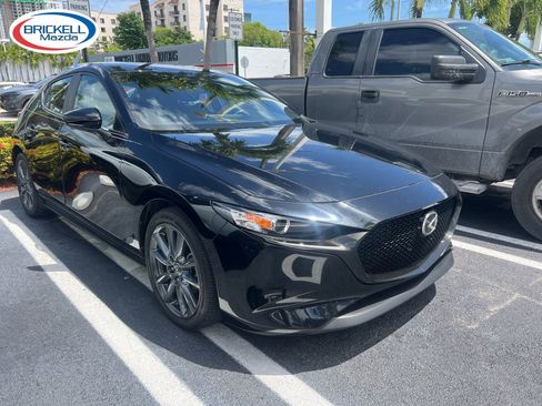 Used 2023 MAZDA MAZDA3 s image 2