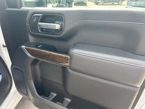 Used 2022 GMC Sierra 2500 SLE AWD/4WD image 9