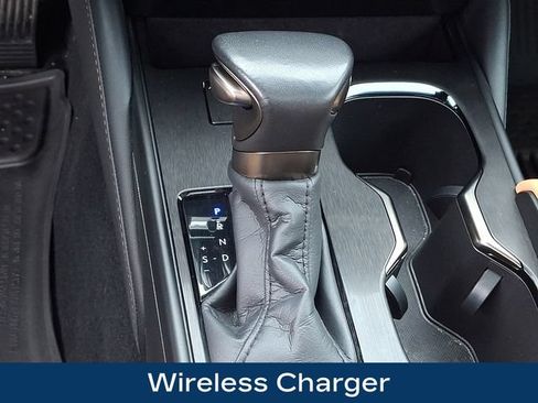 Used 2025 Lexus ES 350 w/ Premium Package FWD image 12