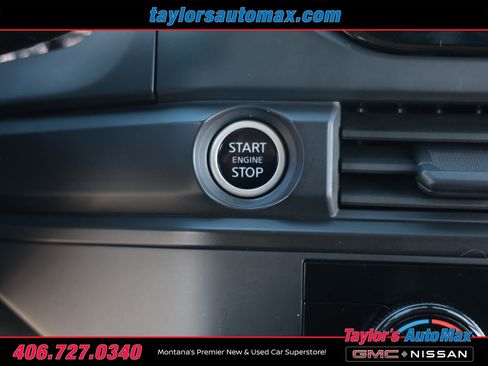 Used 2024 Nissan Pathfinder S image 21