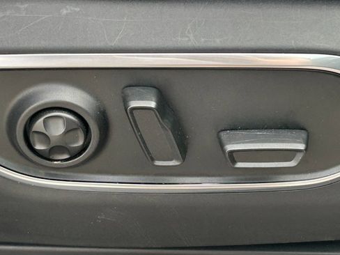 Used 2022 Jeep Wagoneer Series II image 37