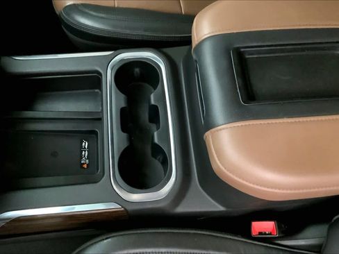 Certified 2022 Chevrolet Silverado 1500 High Country w/ Safety Package II image 16