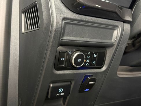 Used 2024 Ford F150 STX AWD/4WD image 22