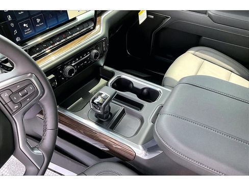 New 2026 Chevrolet Silverado 1500 RST w/ RST All Star Premium Package AWD/4WD image 9