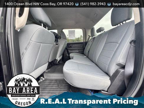 Used 2016 RAM 2500 Tradesman w/ Chrome Appearance Group image 16