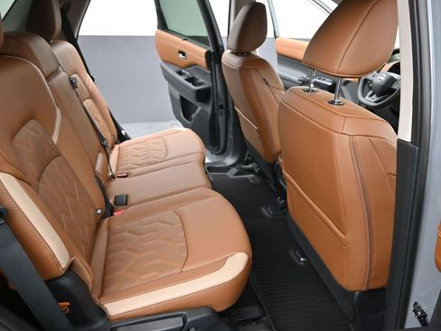 New 2026 Nissan Pathfinder Platinum image 24