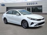Used 2022 Kia Forte LXS image 4