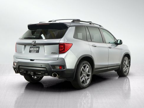 Used 2023 Honda Passport EX-L image 5