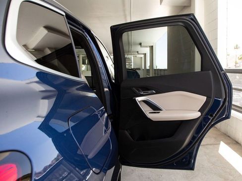 Used 2025 BMW X1 xDrive28i w/ Technology Package image 24