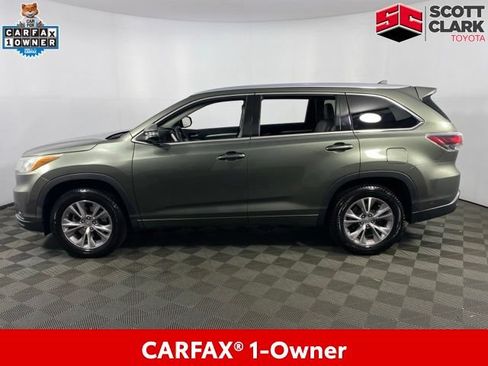 Used 2015 Toyota Highlander XLE FWD image 4