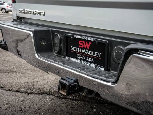 Used 2015 GMC Sierra 1500 SLE w/ SLE Value Package AWD/4WD image 14