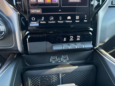 New 2026 RAM 1500 Laramie w/ Night Edition AWD/4WD image 25