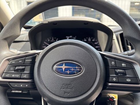 Used 2025 Subaru Impreza 2.0i AWD/4WD image 10