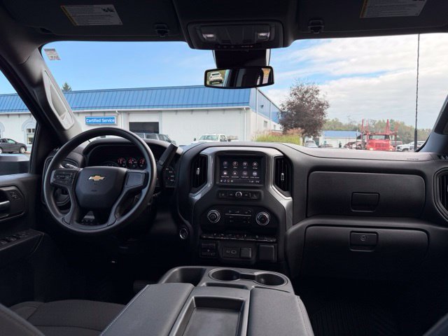 Used 2024 Chevrolet Silverado 2500 Custom w/ Custom Value Package AWD/4WD image 12