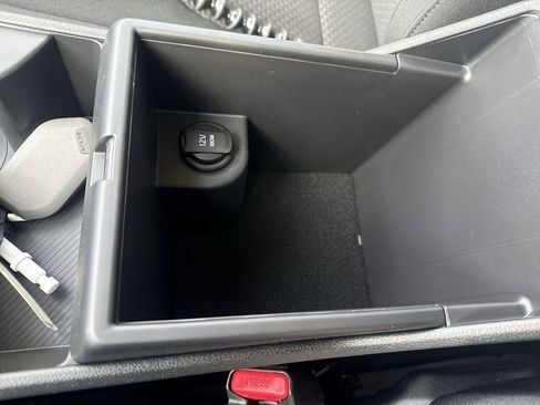 New 2026 Kia Sportage S image 36