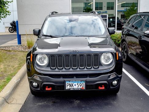 Used 2017 Jeep Renegade Trailhawk w/ Cold Weather Group II AWD/4WD image 13