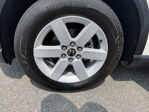 Used 2024 Honda Prologue EX image 33