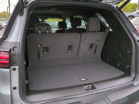Certified 2023 Chevrolet Traverse LT AWD/4WD image 24