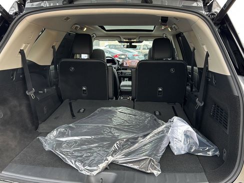 New 2026 Nissan Pathfinder SL w/ SL Premium Package AWD/4WD image 29