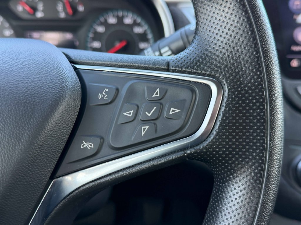 Used 2025 Chevrolet Malibu LT FWD image 36