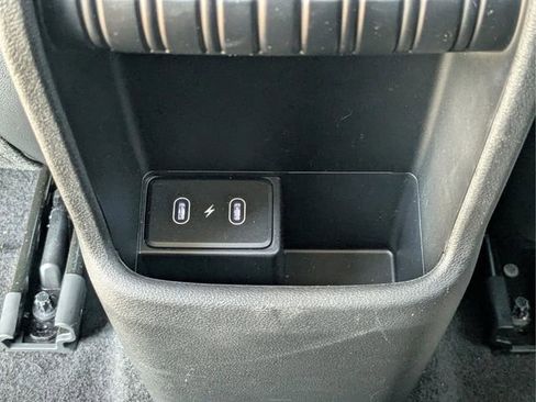 Used 2024 Hyundai Kona SEL FWD image 17