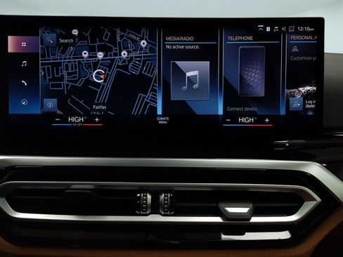 Certified 2023 BMW 330i xDrive Sedan w/ Premium Package image 17