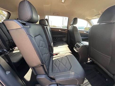 New 2026 Volkswagen Atlas SE FWD image 33