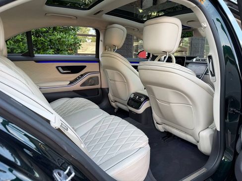 Used 2023 Mercedes-Benz S 580 4MATIC Sedan image 37