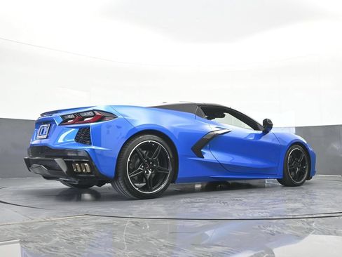 Used 2024 Chevrolet Corvette Stingray Convertible w/ 1LT RWD image 50