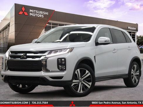 New 2026 Mitsubishi Outlander Sport SE image 1