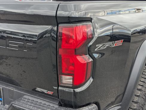 Certified 2024 Chevrolet Colorado ZR2 image 12