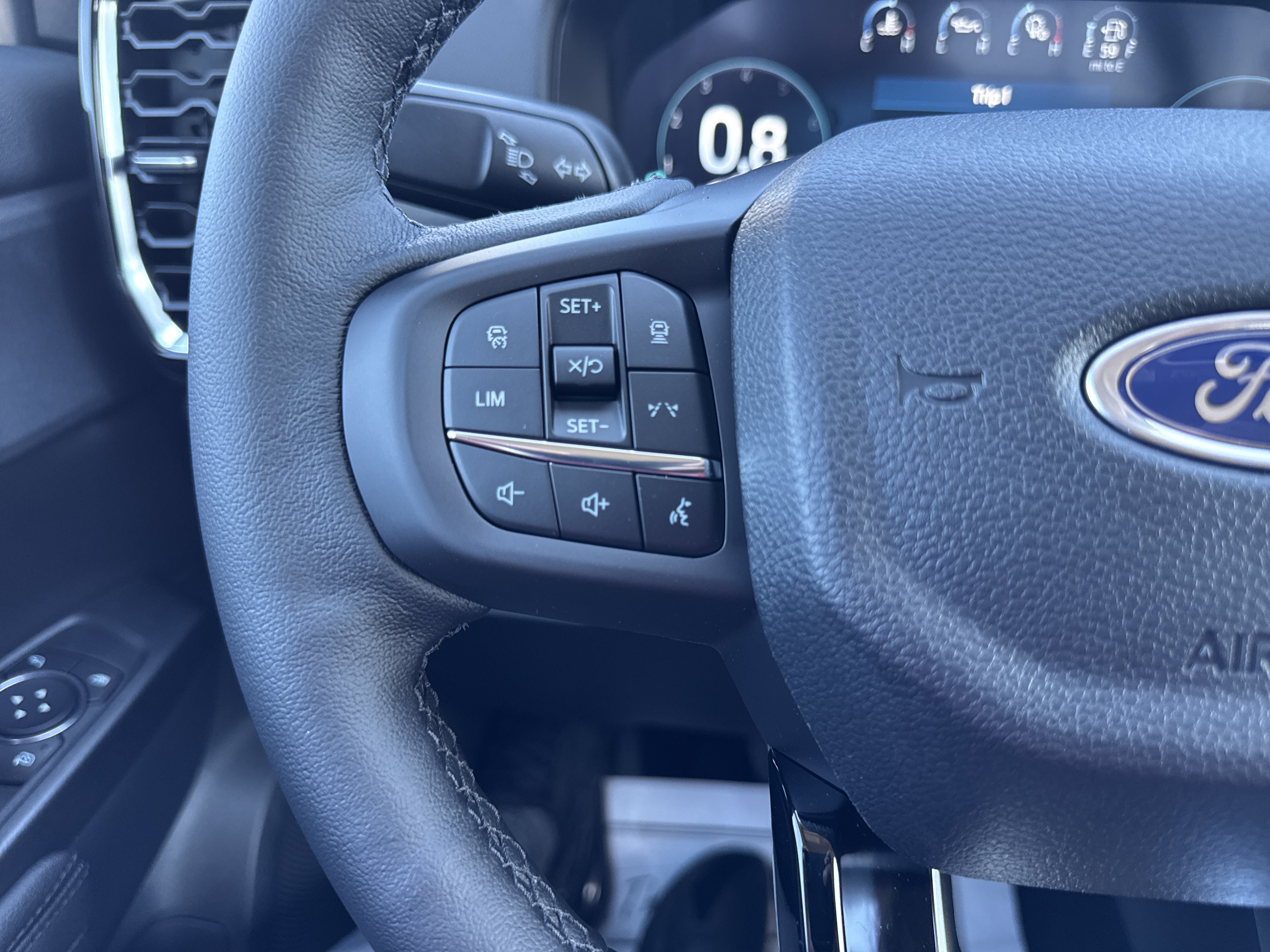 New 2026 Ford Ranger Lariat w/ Black Appearance Package AWD/4WD image 18