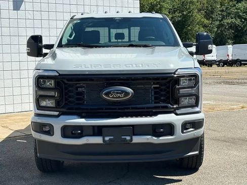 New 2026 Ford F250 Lariat w/ Black Appearance Package AWD/4WD image 35