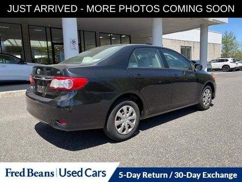 Used 2011 Toyota Corolla LE FWD image 8