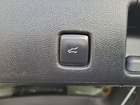 Used 2023 Ford Escape ST-Line image 30