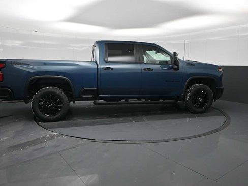 Used 2026 Chevrolet Silverado 2500 LT w/ Trail Boss Package image 9