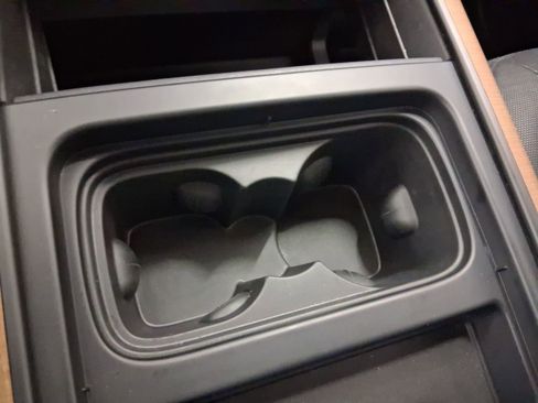 Used 2021 Land Rover Defender 110 X-Dynamic HSE image 26