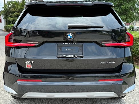 Used 2024 BMW X1 xDrive28i image 5