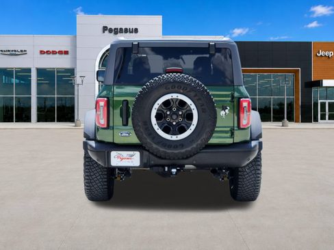 Used 2024 Ford Bronco Badlands AWD/4WD image 8