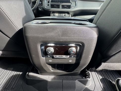 Used 2024 GMC Yukon AT4 w/ Max Trailering Package image 13